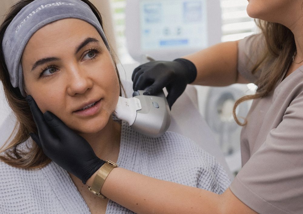 zabieg hifu w Enklawa Institute